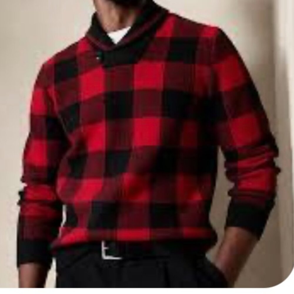 Banana Republic Sweater. Size L. NWT